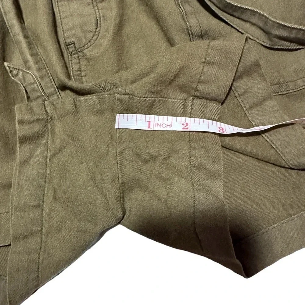 Hinge Green Cotton Rayon Shorts Casual Summer Everyday Summer Size Medium